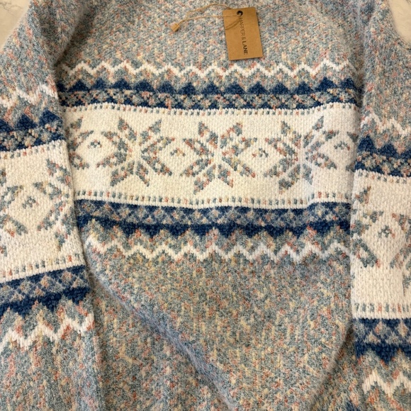 Harper Lane Ribbed Knit Sweater - Picture 3 of 4